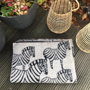 ZEBRA <br> Manta <br> Klippan