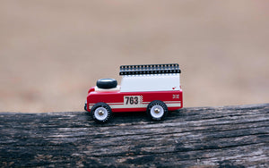 DRIFTER NIGEL <br> Auto de madera <br> Candylab