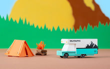 Cargar imagen en el visor de la galería, OLYMPIC RV &lt;br&gt; Auto de madera &lt;br&gt; Candylab
