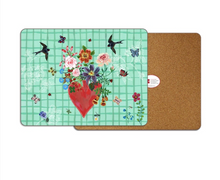 Cargar imagen en el visor de la galería, MON COEUR &lt;br&gt; Tabla/ Bajo plato &lt;br&gt; Avenida Home
