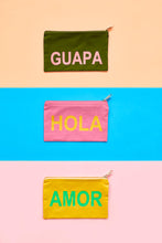 Cargar imagen en el visor de la galería, HOLA &lt;br&gt; Estuche &lt;br&gt; Kitsch Kitchen

