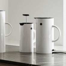 Cargar imagen en el visor de la galería, EM77 1L BLANCO &lt;br&gt; Prensa francesa &lt;br&gt; Stelton
